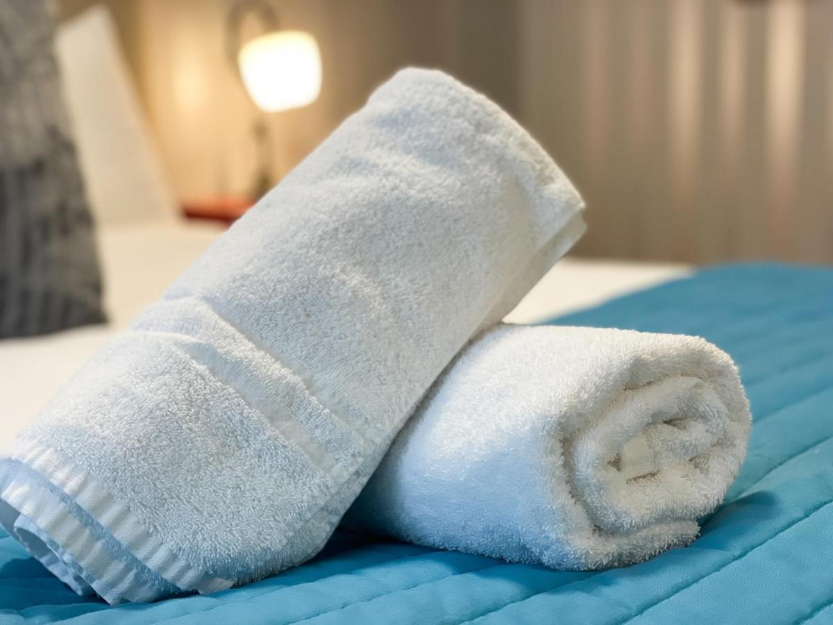 Kelvingrove 2 Bedroom Apartment - Private Parking Glasgow Buitenkant foto