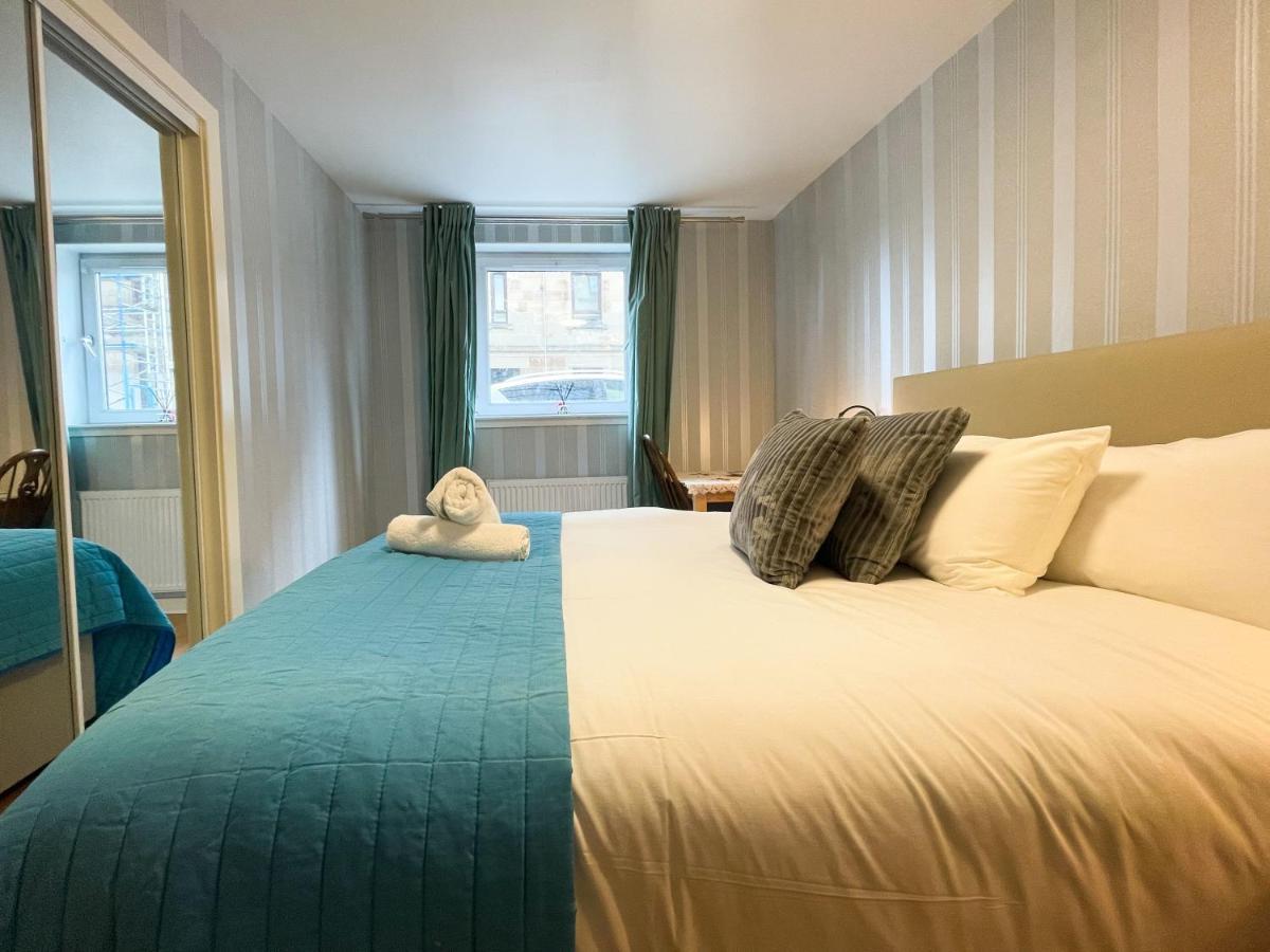 Kelvingrove 2 Bedroom Apartment - Private Parking Glasgow Buitenkant foto